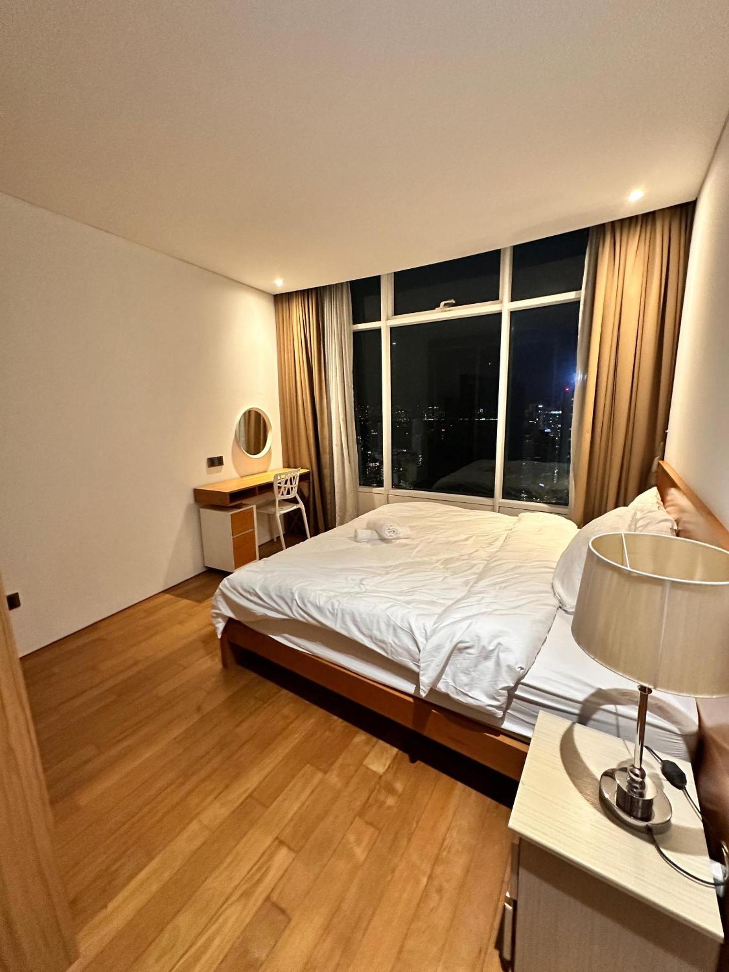 Vortex Hotel Suites Klcc At Kuala Lumpur City Center Esterno foto
