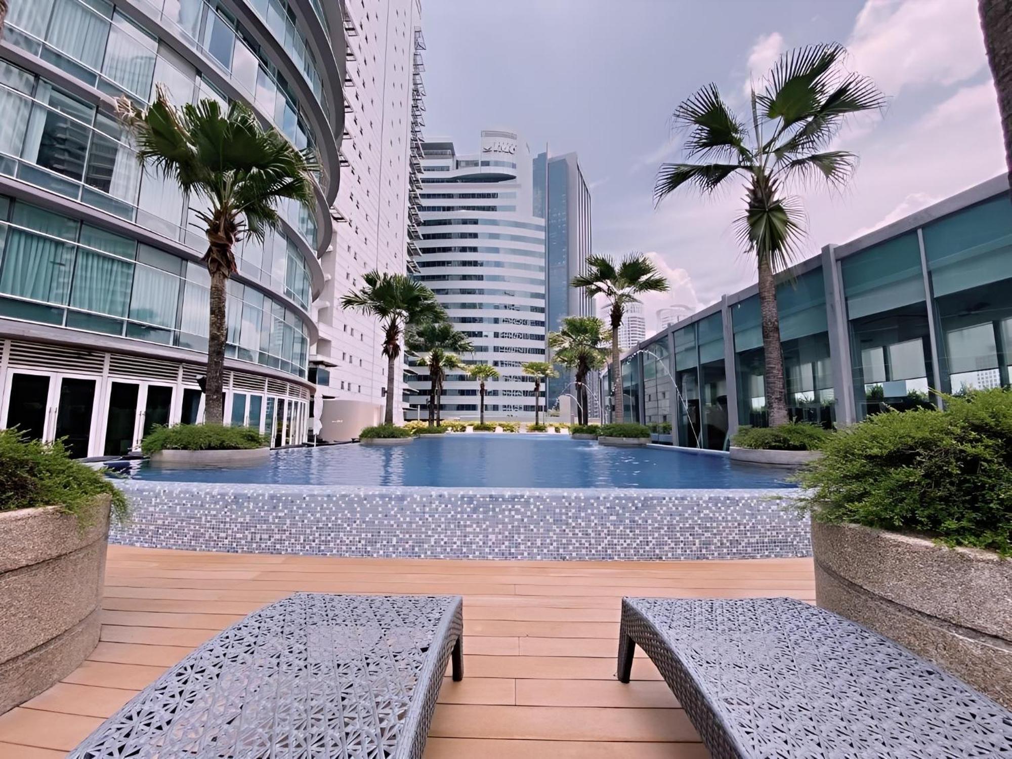 Vortex Hotel Suites Klcc At Kuala Lumpur City Center Esterno foto